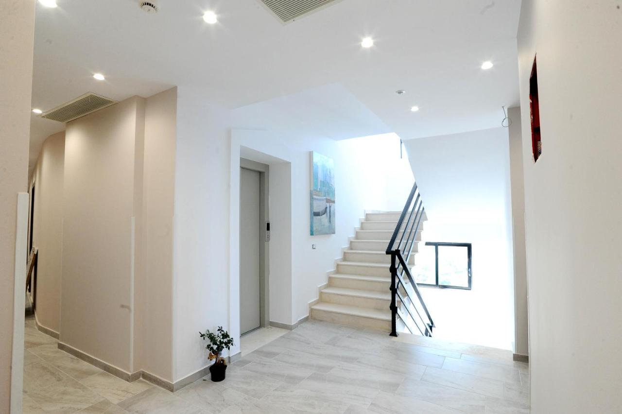 Afrodite Suites Sarandë 외부 사진