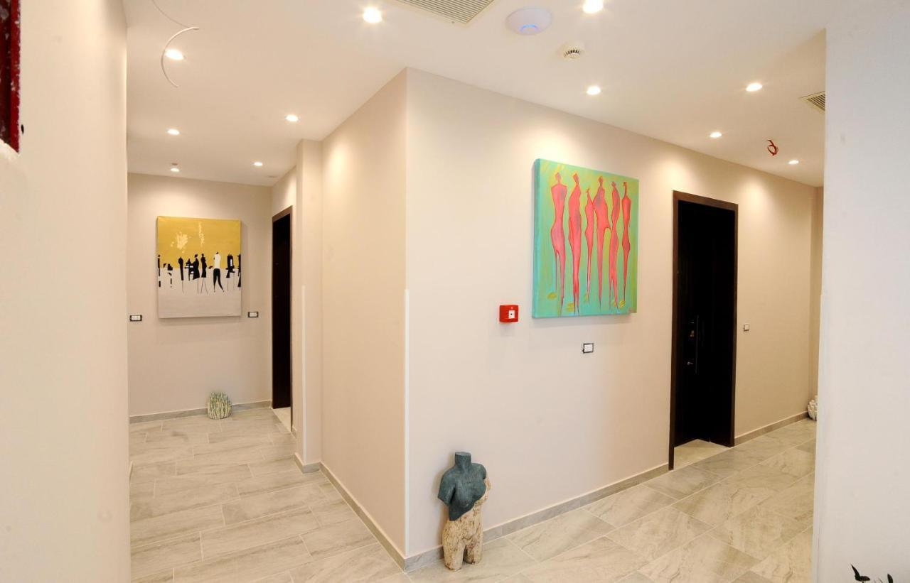Afrodite Suites Sarandë 외부 사진