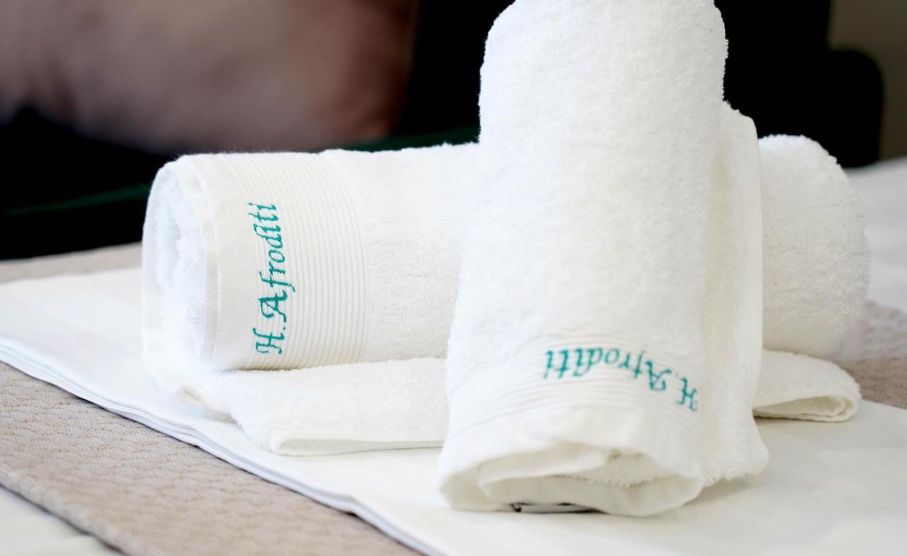 Afrodite Suites Sarandë 외부 사진