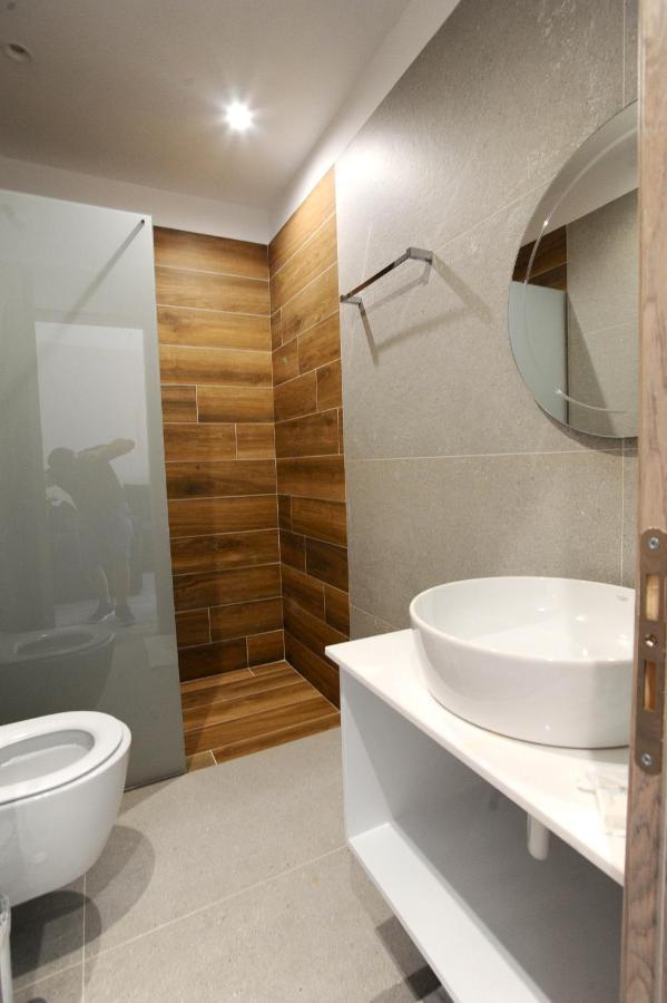 Afrodite Suites Sarandë 외부 사진